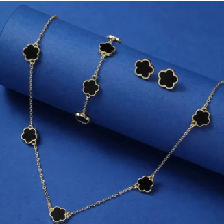 VD FASHION - Bracelet, earrings and necklace: Three-piece set